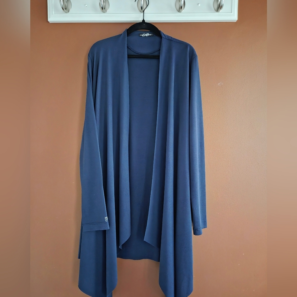 Elegant Blue Women's Tunic✨️ "NWOT"